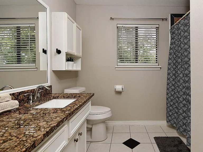 103 N Deerfoot Cir — Photo 18