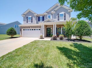 127 Avalon Reserve Dr, Mooresville, NC 28115