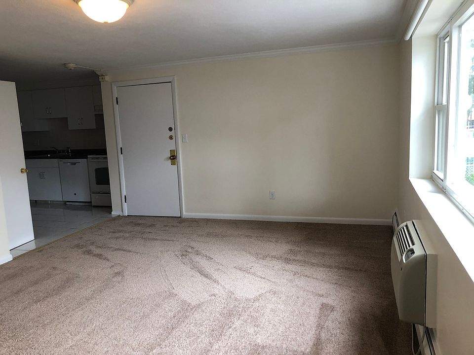 2nd image of 16 Westford St #3R