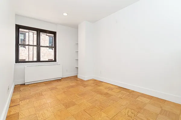 Rented by Mossanen Group | media 1