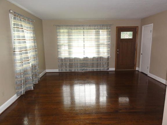 5th image of 329 Riverland Dr