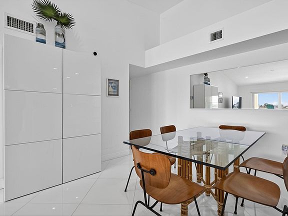 2nd image of 180 Yacht Club Way #304