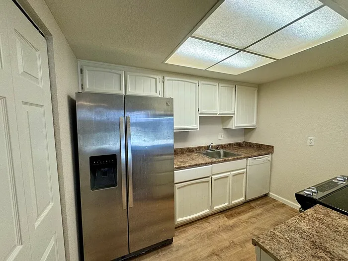 5943 Moss Creek Cir — Photo 10