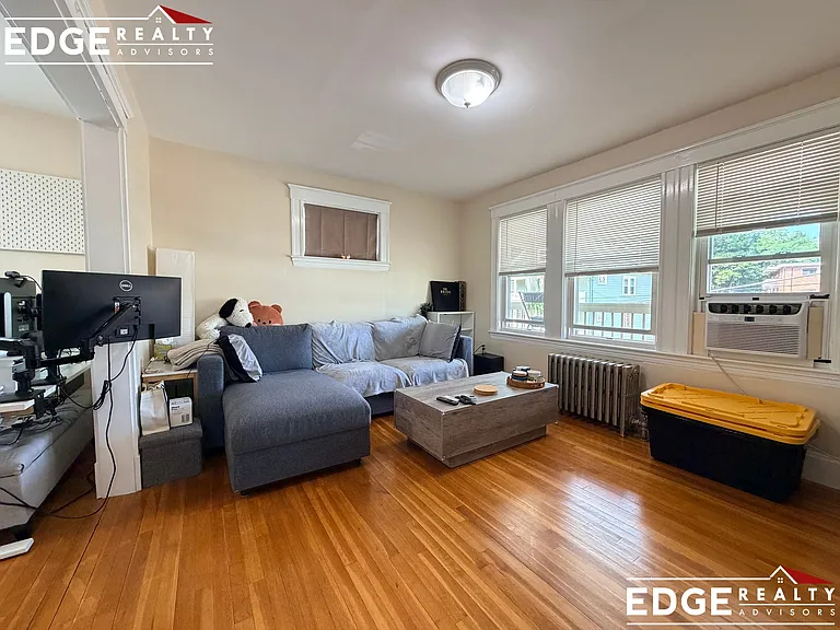 10 Greymere Rd — Photo 5