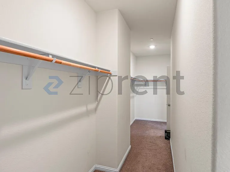 979 Princess Way — Photo 29