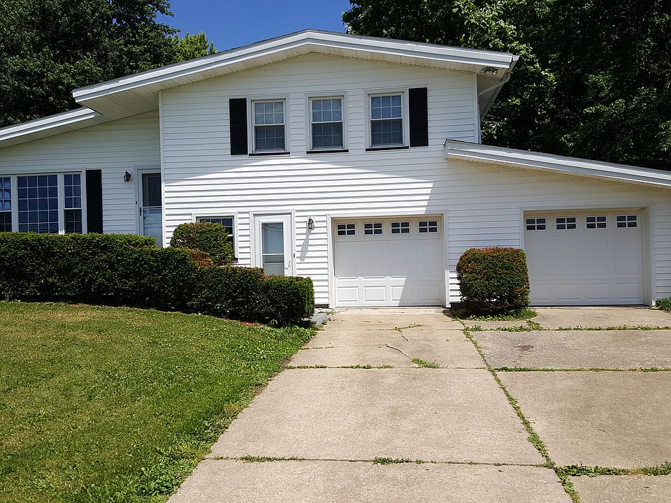 1st image of 1336 Youngstown Kingsville Rd NE