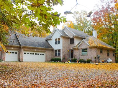 6417 Foxhollow Ct, China, MI, 48054