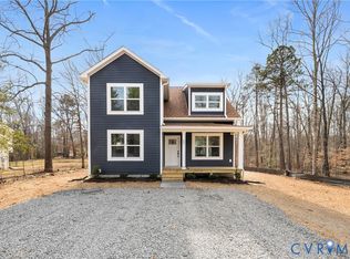 887 Campers Ln, Ruther Glen, VA 22546