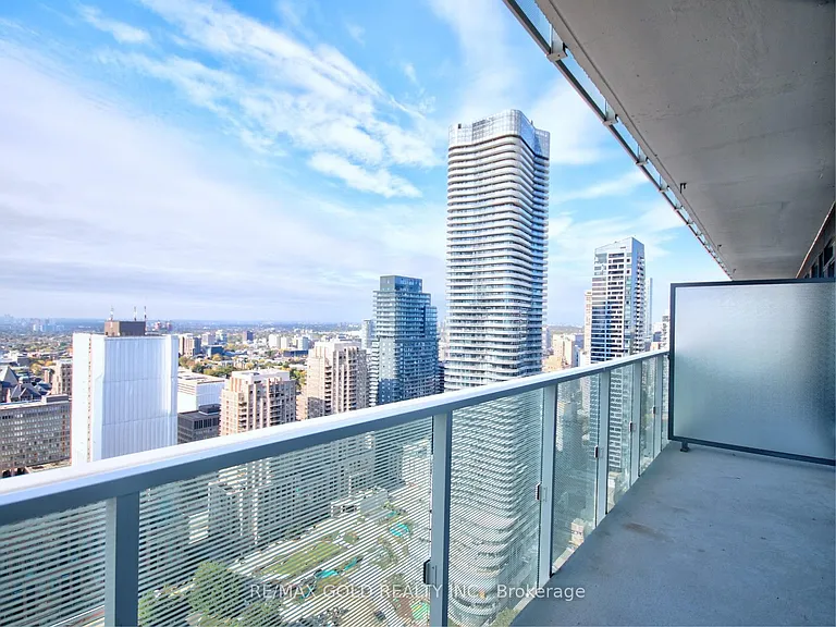 501 Yonge St #3613 — Photo 12