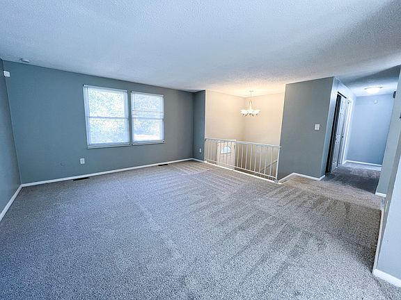 4th image of 10329 Sheffield Ct