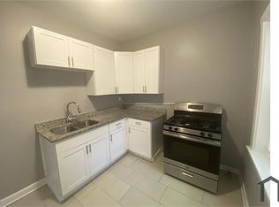 6748 S Crandon Ave #2, Chicago, IL 60649