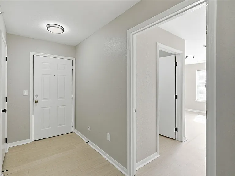 The Villas at North Oak — Photo 40