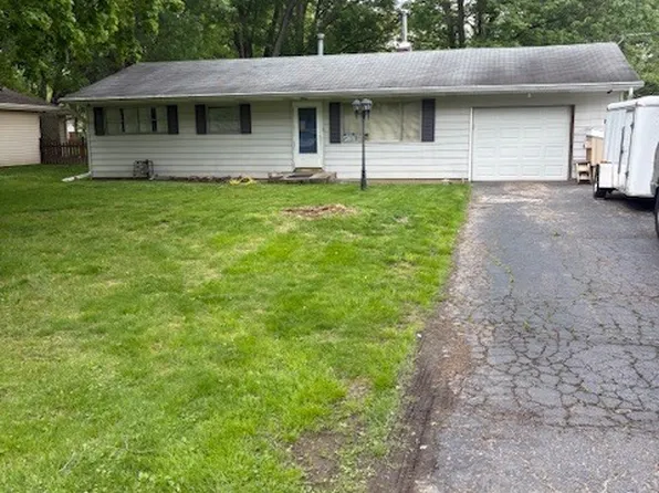 512 Woodview Dr, Noblesville, IN 46060
