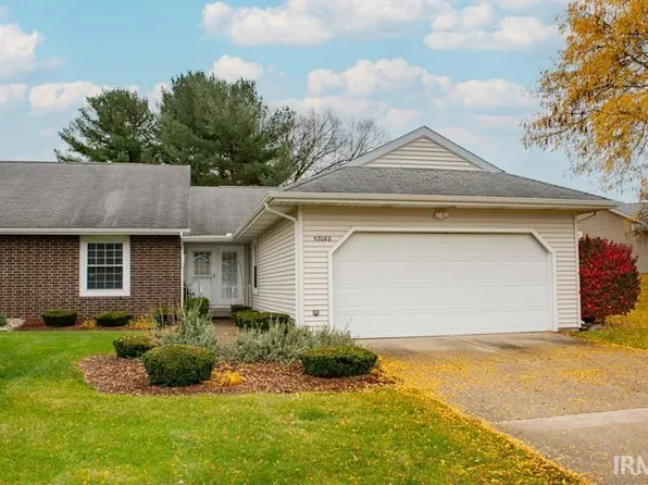 52080 Furrow Dr, South Bend, IN 46637