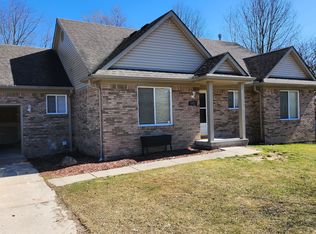 1982 Maple Rd, Kimball, MI 48074