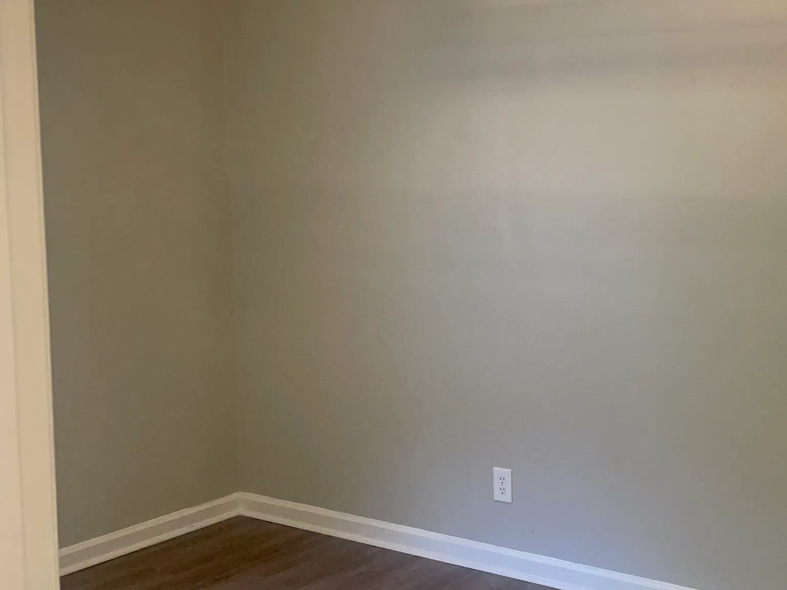 4 bed, $1,750 — Photo 2