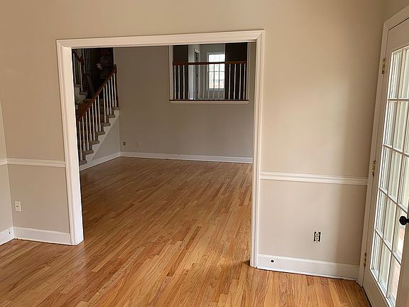 Breakfast Area to Den