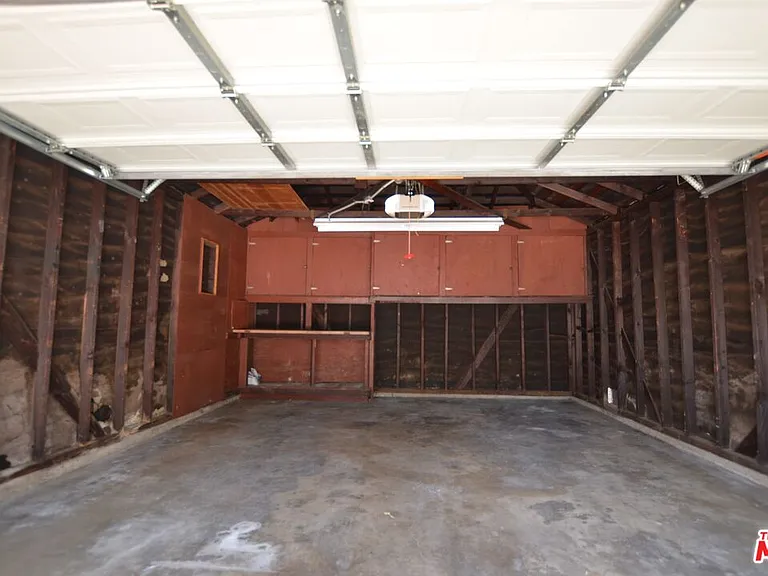 2729 N Brighton St — Photo 19