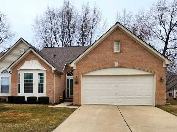 44150 Kendyl Dr, Sterling Heights, MI 48314