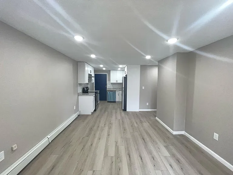 Fieldside Apartments — Photo 6
