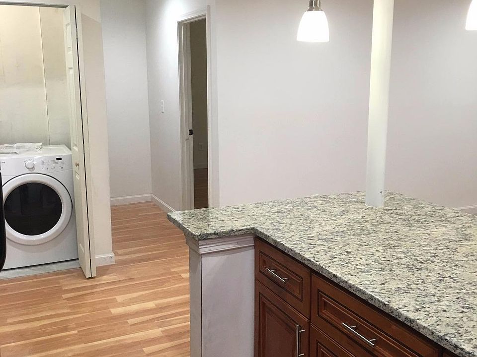 1st image of 26 Westwood Glen Rd #147