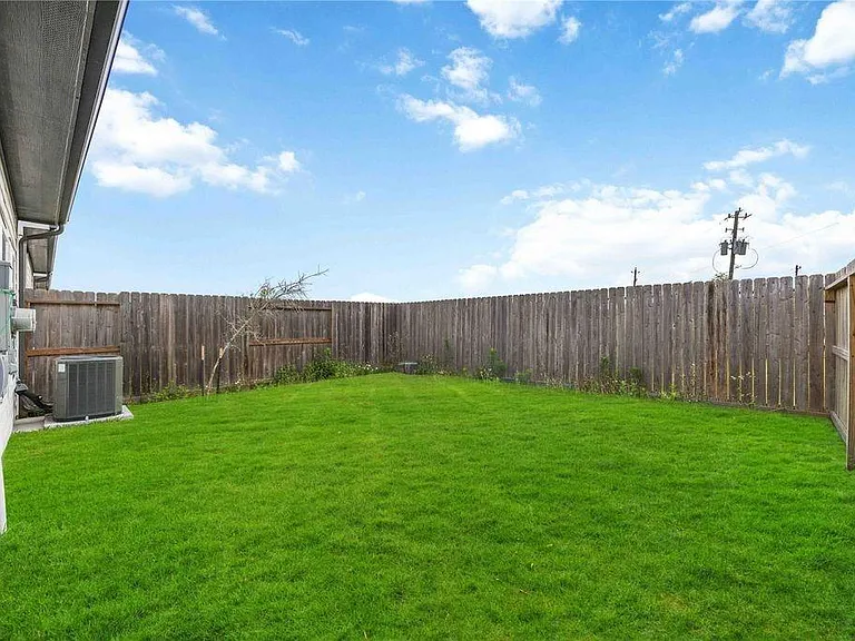 13130 Perennial Springs Dr — Photo 13