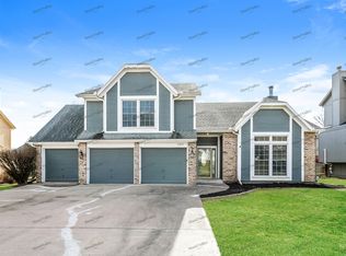 22621 W 50th St, Shawnee, KS 66226