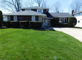 1748 Gladwin Dr, Mayfield Heights, OH