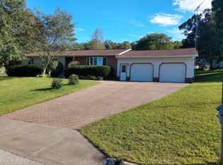 675 Oak Lane Dr, Arcadia, WI 54612