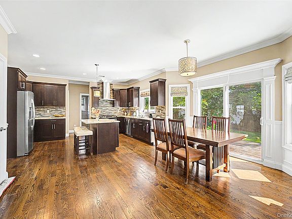 5th image of 62 Georgia Drive