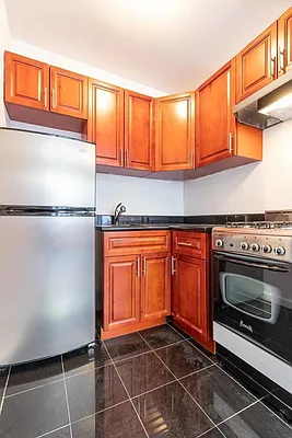 Rented by Bold New York | media 4