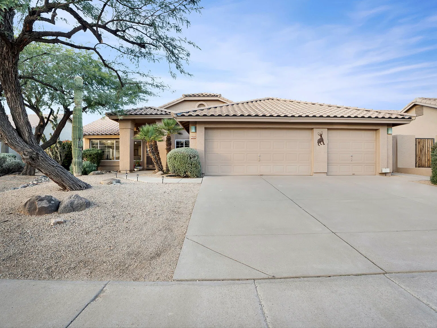 3 bed, 1857 sqft, $4,800 — Photo 1