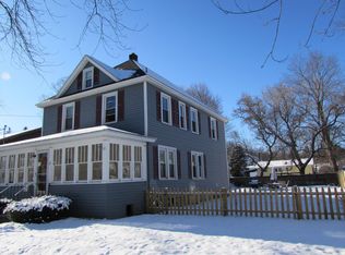 87 Calumet St, Pittsfield, MA 01201