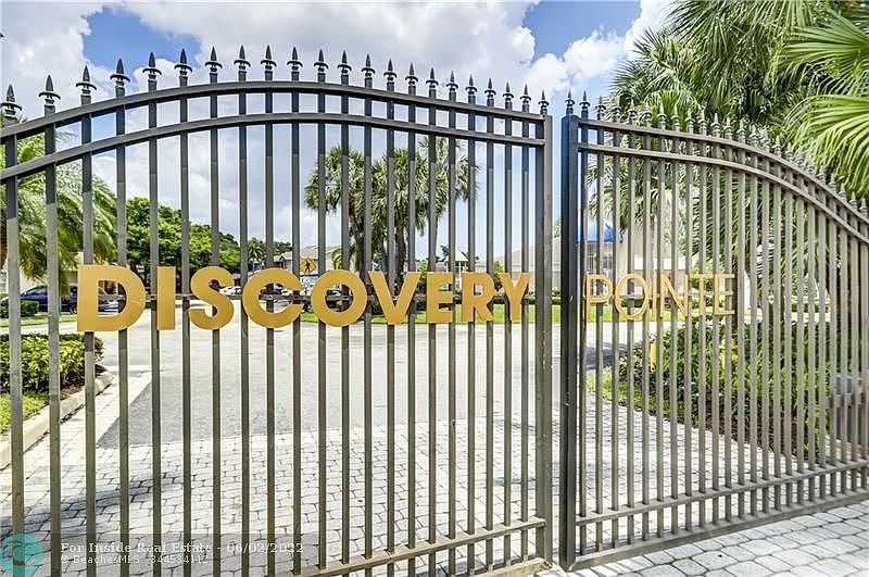 1st image of 1880 Discovery Way