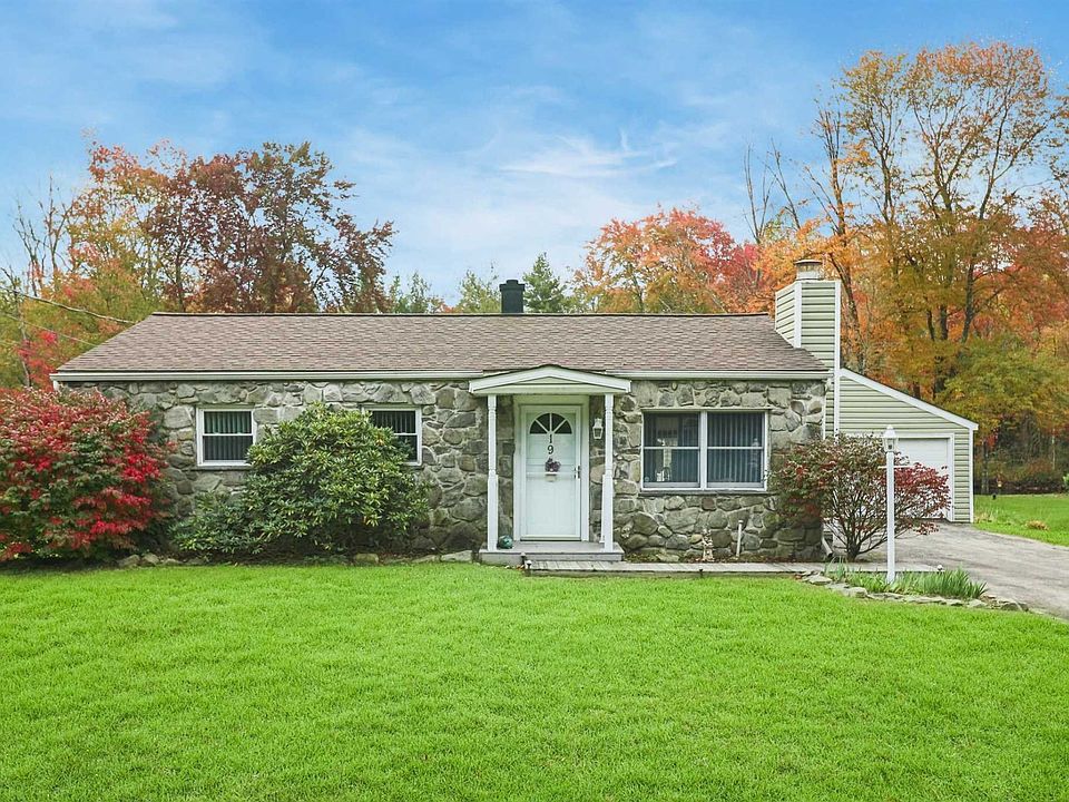 1st image of 19 Greentree Dr S