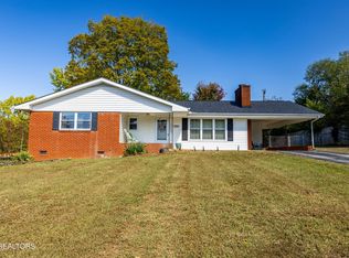 706 Brentwood Dr, Maryville, TN 37804