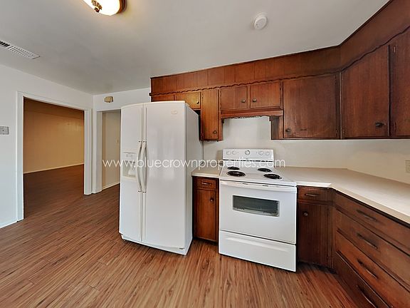 5th image of 6218 Wheaton Dr