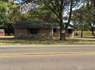 2960 N Diamond Mill Rd, Dayton, OH 45426