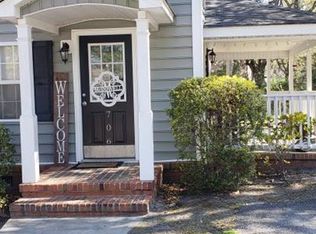 706 Burroughs St, Conway, SC 29526