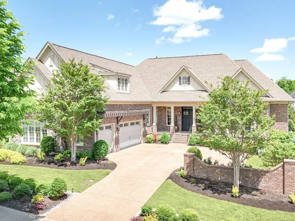 7216 Wildings Blvd, College Grove, TN 37046