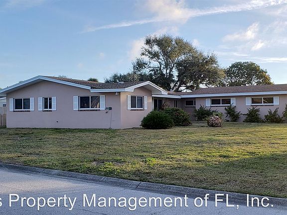 3rd image of 289 Curacau Dr