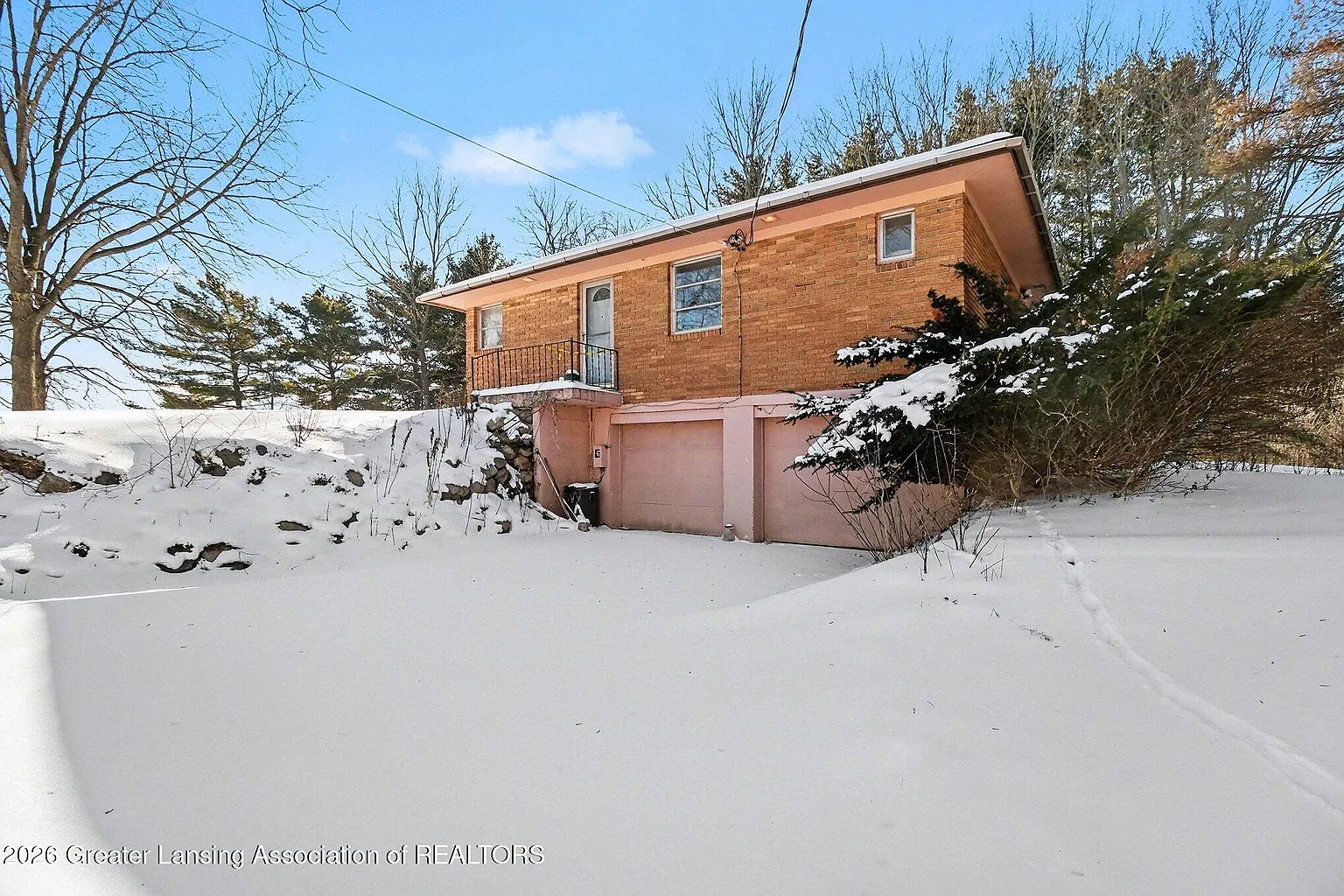 6951 Seabury Rd photo 1