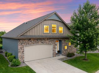 12257 Flanders St NE, Blaine, MN 55449