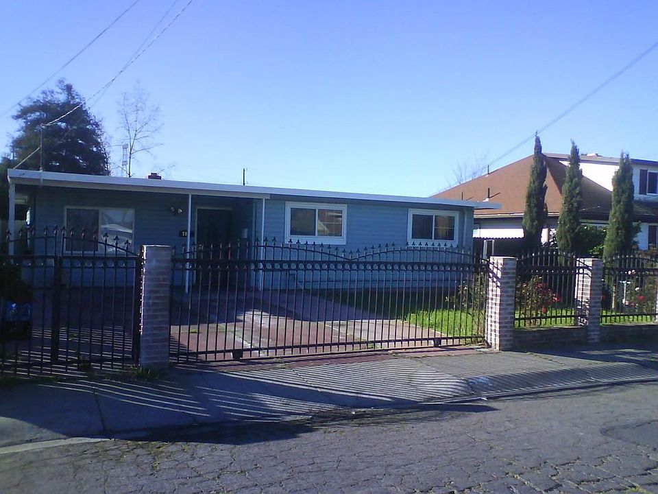 1st image of 708 Griffin Dr