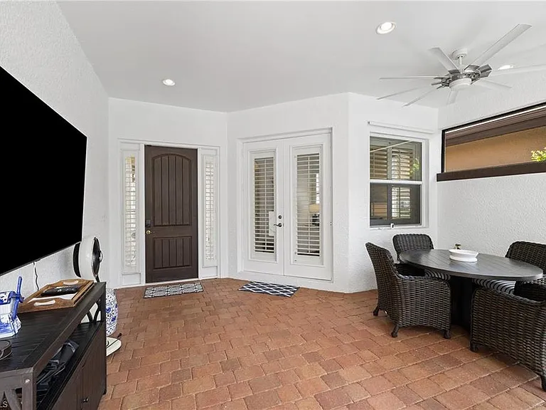 7785 Ashton Rd — Photo 33
