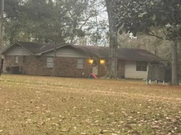 2445 Herrington Ln SE, Ruth, MS 39662