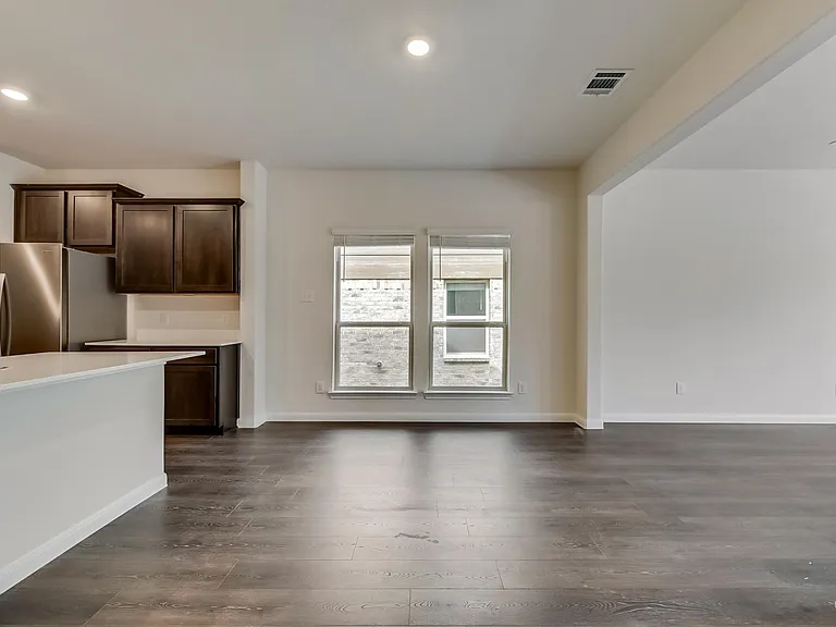 3612 Southbend Dr — Photo 5