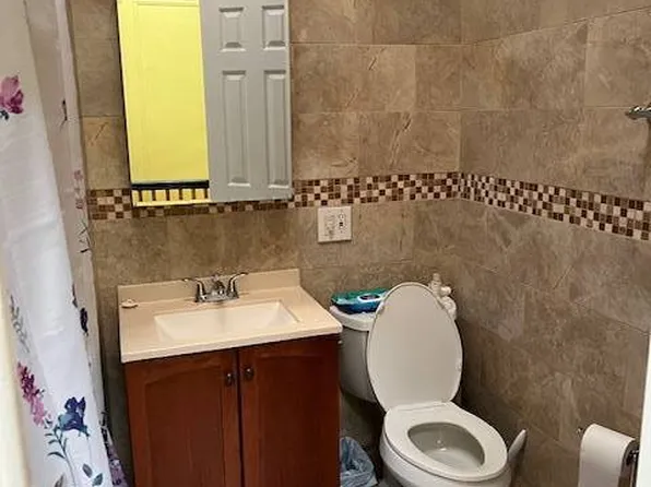 1168 East 38th Street image 16 of 22