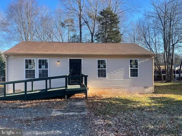 215 Spotswood Rd, Locust Grove, VA 22508