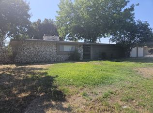 978 Pierce Dr, Clovis, CA 93612